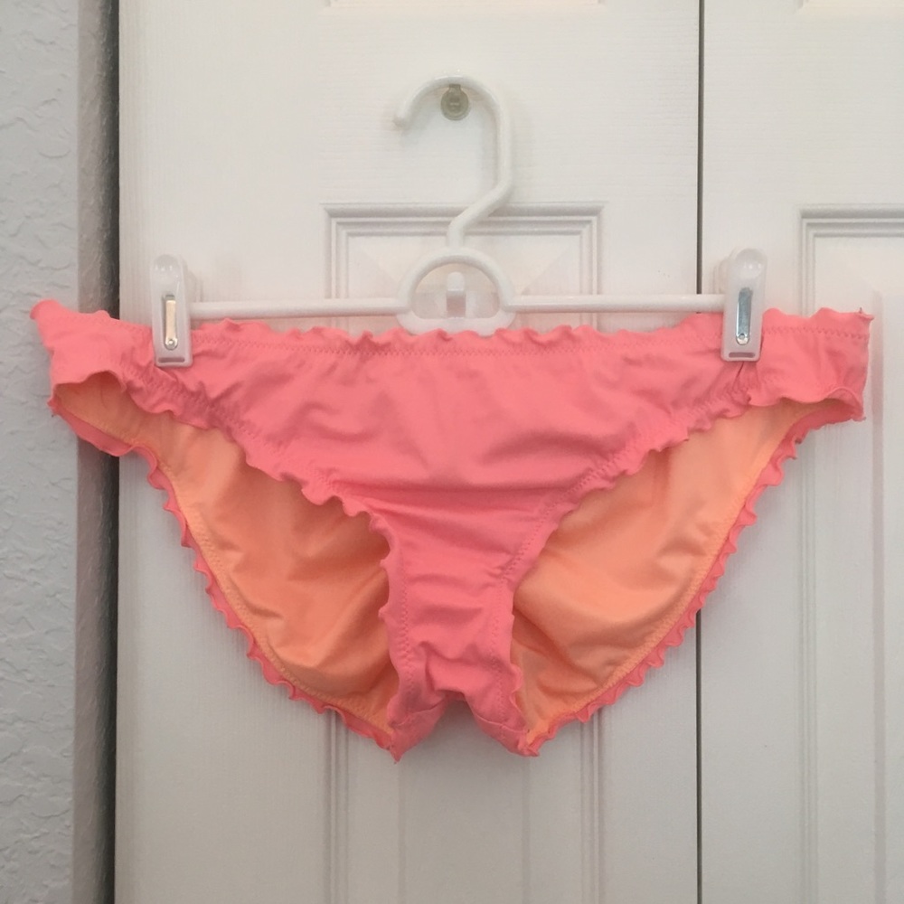 Victoria’s Secret cheeky bottoms